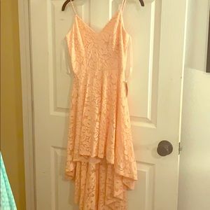 Dress never been worn and still has tags on it!